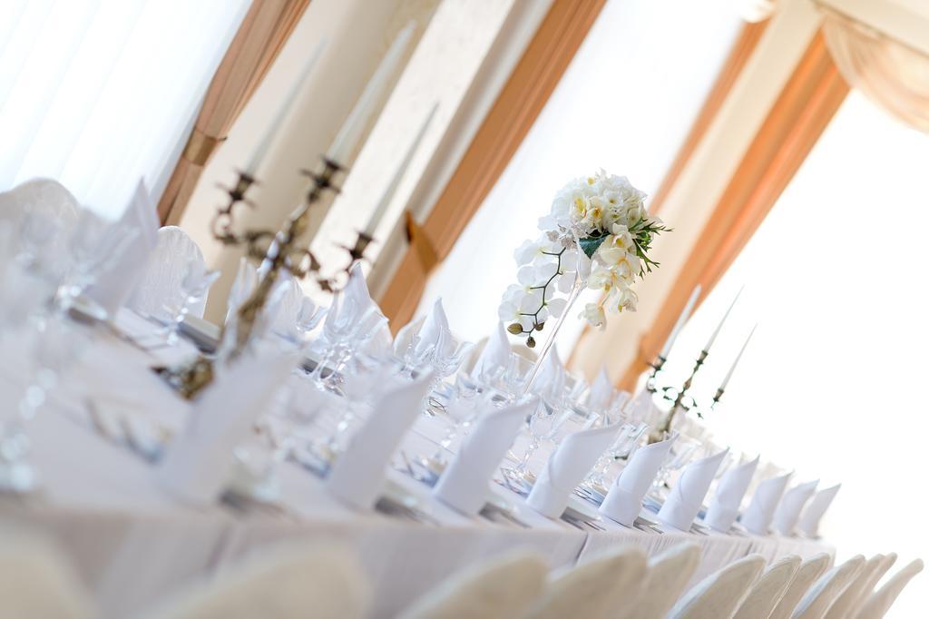 Hotel & Restauracja Okraglak Chęciny Εξωτερικό φωτογραφία